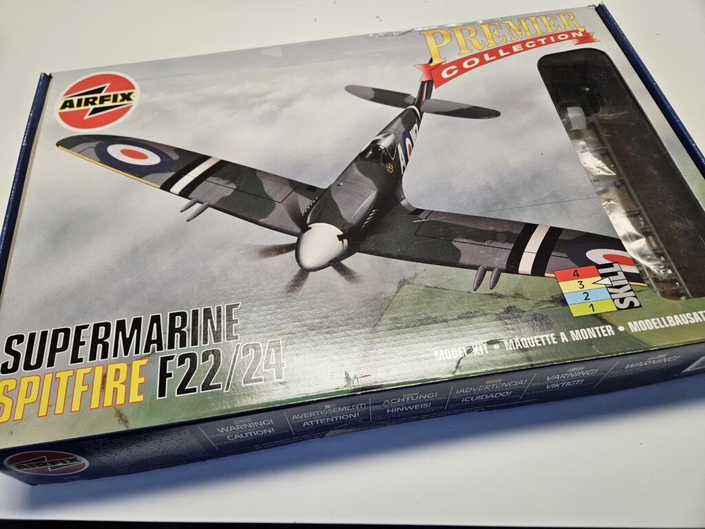 Supermarine Spitfire F22/24