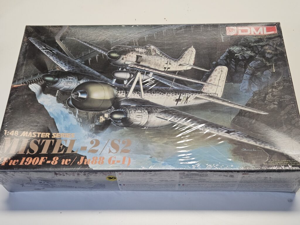 Mistel 2-S2 FW190 F-8/Ju88G-1